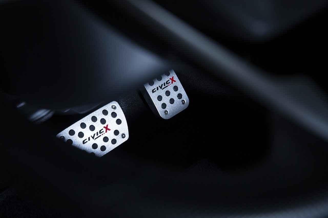 Unveiling the Advantages of the 06 Honda Civic 3 Spacious and Comfortable Interior